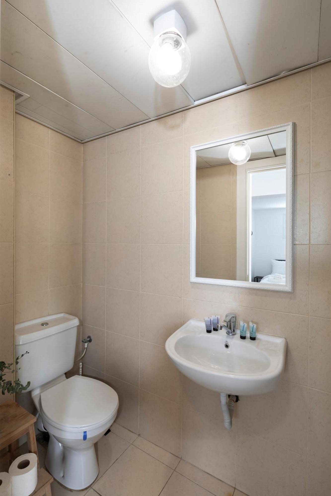 Localz - Arlozorov Apartment'S تل أبيب المظهر الخارجي الصورة